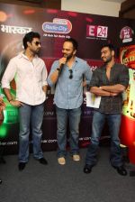 Abhishek  Bachchan, Ajay Devgan, Rohit Shetty at Bol Bacchan promotions in Andheri, Mumbai on 23rd June 2012 (20).JPG